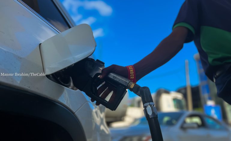Petrol Price Hits N1,000 Per Litre In Abuja As Queue Returns