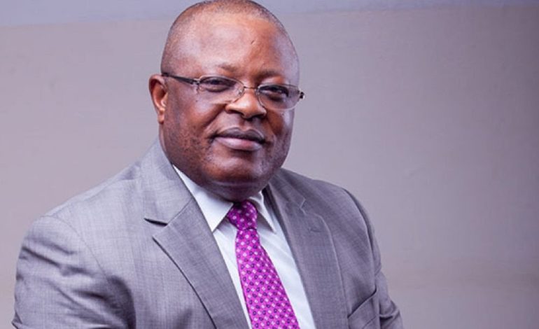 Works Ministry Owes Contractors N1.5tr – Umahi