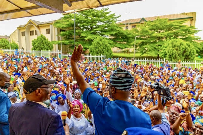 Makinde Approves Wage Award For Oyo Workers, Pensioners