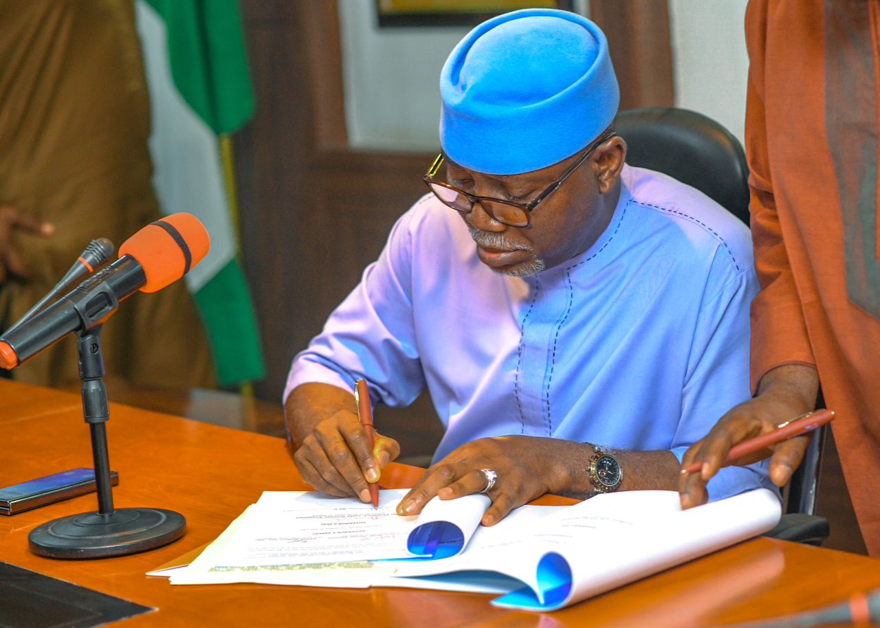 Nine Governors Sign States’ Budget Into Law