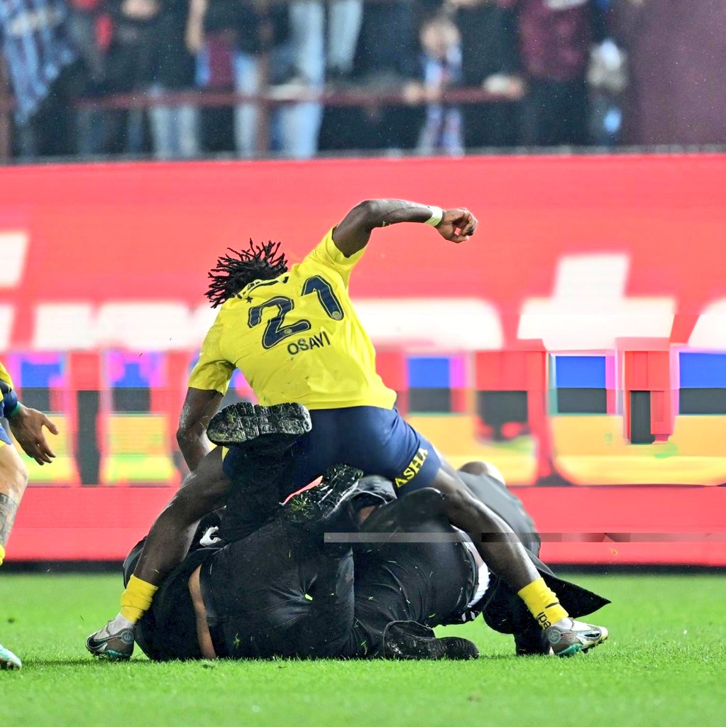 Pitch invasion: Osayi-Samuel, Two Fenerbahce Players To Face Panel For Fighting Supporters